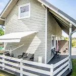 U Ani *
