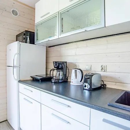 U Ani Z Podgrzewanym Basenem Ferienhaus