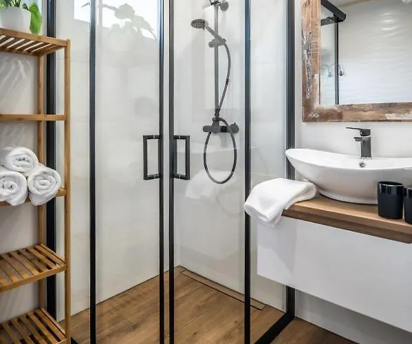 U Ani Z Podgrzewanym Basenem Holiday home Rewal