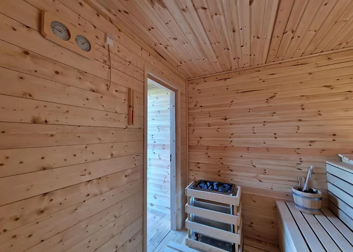 U Ani Z Podgrzewanym Basenem Holiday home Rewal