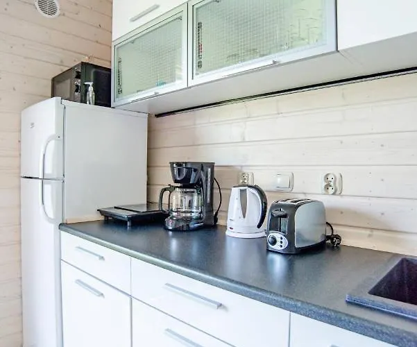 U Ani Z Podgrzewanym Basenem Holiday home