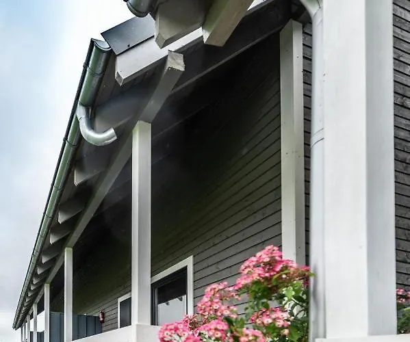 Holiday home U Ani Z Podgrzewanym Basenem Rewal