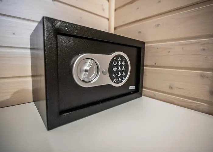 U Ani Z Podgrzewanym Basenem Rewal